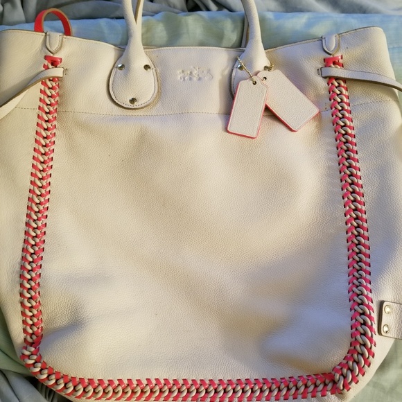 Coach Tall Tatum Tote In Neon Pop Lacing Whiplash - Picture 3 of 4